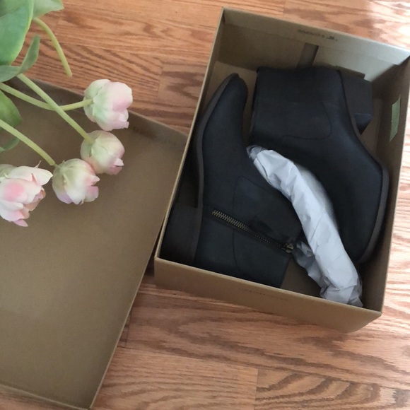 NWT Lucky Brand Leather Blandre Round Toe Zip Up Ankle Boots Black & Brown 7.5 - Picture 12 of 13